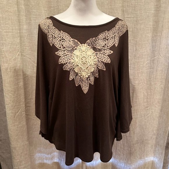 NWT Bay Studio Embroidered Brown Batwing Sleeve Poncho-Style Top Petite Medium - Picture 13 of 14